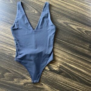Aritzia Babaton V-Neck Tank Body Suit